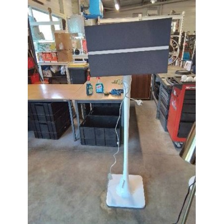 LAMPADAIRE RÉSINE BLANC AJ TAUPE A LISERÉ BLANC 