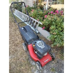TONDEUSE THERMIQUE TRACTÉE RASER OM55 160CC