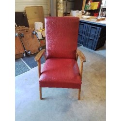 FAUTEUIL BOIS CLAIR CAPITONNÉ SKAÏ ROUGE ANNÉES 50