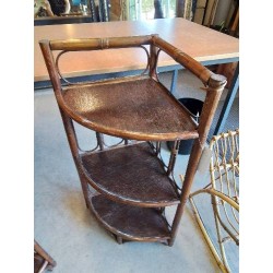 ÉTAGÈRE D’ANGLE ROTIN ET VANNERIE 3 TABLETTES ANNÉES 60