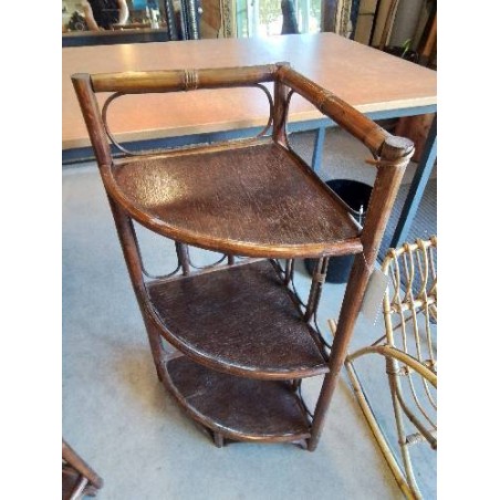 ÉTAGÈRE D’ANGLE ROTIN ET VANNERIE 3 TABLETTES ANNÉES 60