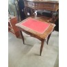 TABLE BASSE RECTANGULAIRE CHANTOURNÉ 1 TIROIR DESSUS TISSU ROUGE 