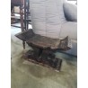 TABOURET CURULE BOIS GRAVÉ 