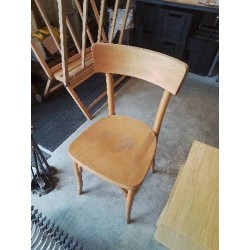 CHAISE D’ADMINISTRATION BOIS CLAIR THONET ANNÉES 50