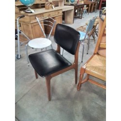 CHAISE TECK ASSISE ET DOSSIER CAPITONNÉ SKAÏ NOIR ANNÉES 60