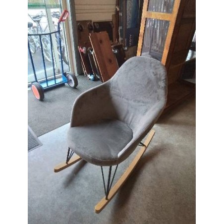 FAUTEUIL A BASCULE BOIS CLAIR MÉTAL NOIR ET TISSU GRIS