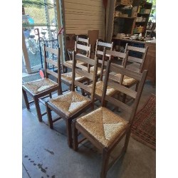 8 CHAISES BOIS EXOTIQUE PAILLÉ A ENTRETOISE DOSSIER 3 BARREAUX 