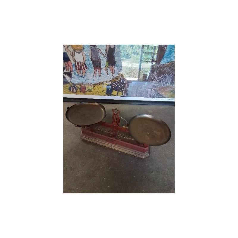 BALANCE FORGÉ 2 KILOS