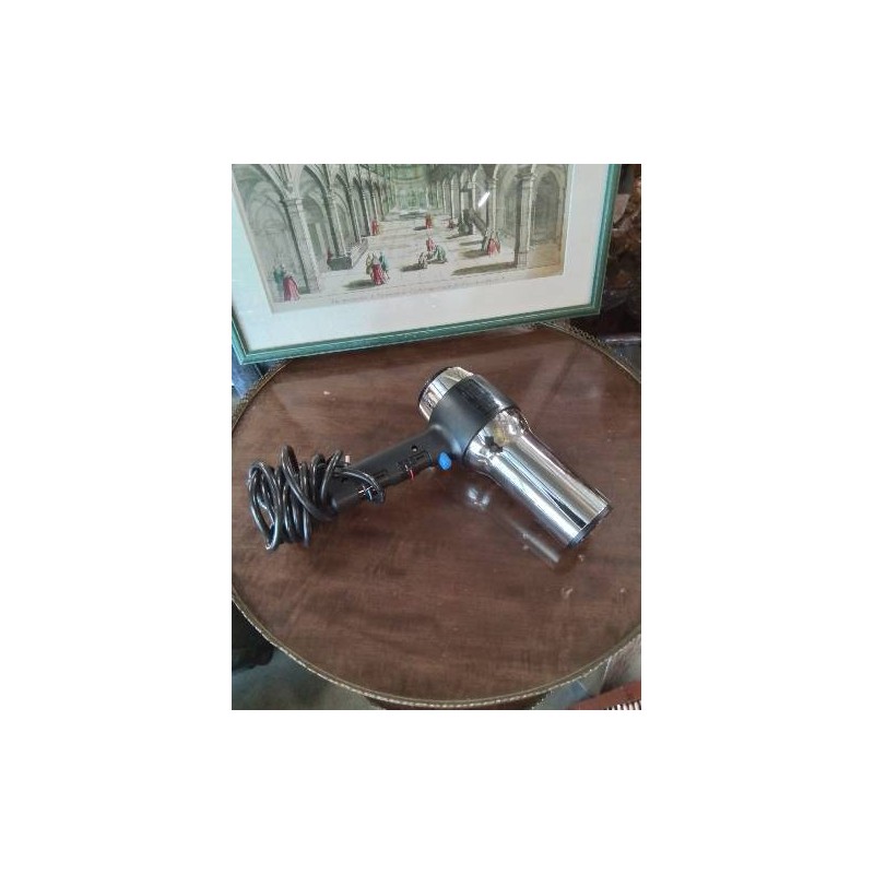 SÈCHE CHEVEUX BABYLISS 2000W