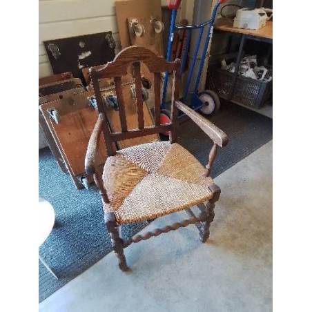 FAUTEUIL DE CHEMINÉE BOIS PAILLÉ DOSSIER CINTRÉ A BARREAUX VERTICAUX 
