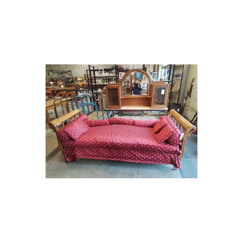 BANQUETTE BOIS STYLE EMPIRE A COL DE CYGNE TISSU ROUGE 