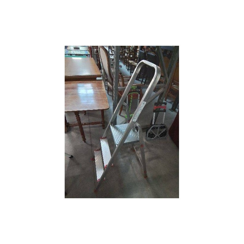 ESCABEAU ALU 3 MARCHES 