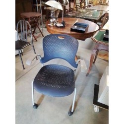 FAUTEUIL D’ACCEUIL SUR ROULETTES MÉTAL ET RESINE GRIS HERMAN MILLER