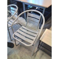 FAUTEUIL GONDOLE DE JARDIN MÉTAL GRIS
