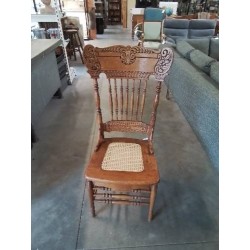CHAISE WINDSOR  CHENE SCULPTÉ ASSISE CANNEE DÉBUT XXE 