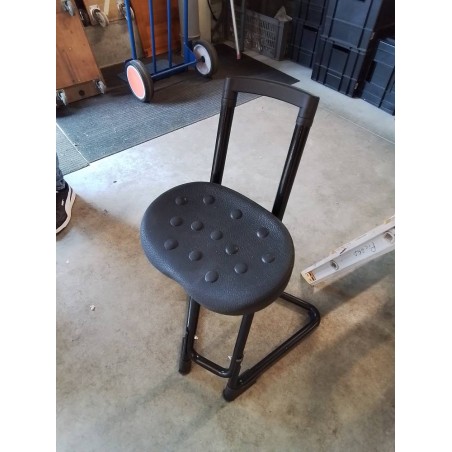 TABOURET ASSIS DEBOUT MÉTAL ET RÉSINE NOIR RÉGLABLE HAUTEUR GS