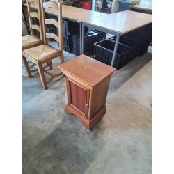 CHEVET BOIS CLAIR MOULURÉ 1 PORTE STYLE LOUIS PHILIPPE 