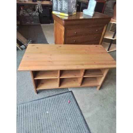 TABLE BASSE RECTANGULAIRE PIN 6 NICHES 