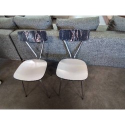 PAIRE DE CHAISES FORMICA BLANC ET NOIR PIEDS METAL CHROMÉ ANNÉES 60
