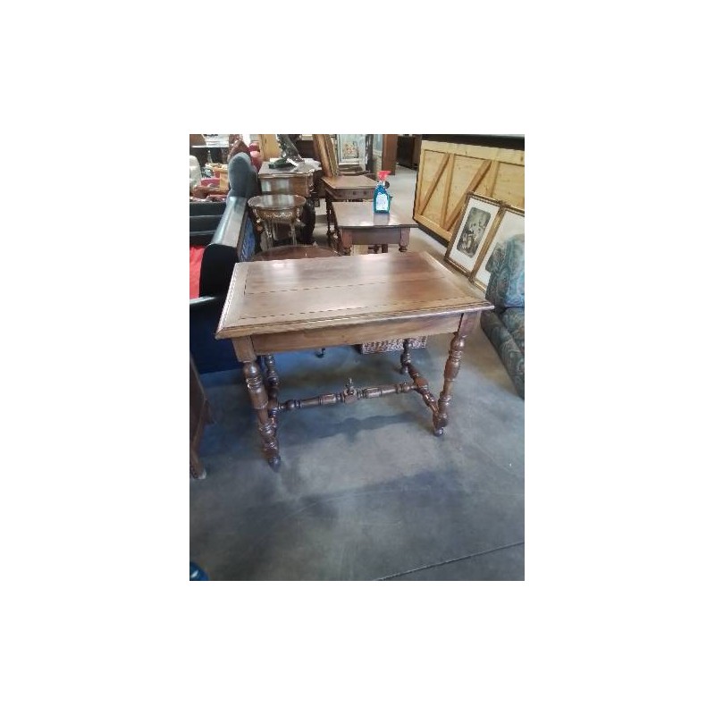 TABLE DE MILIEU A ENTRETOISE BOIS TOURNÉ 1 TIROIR FIN XIXE