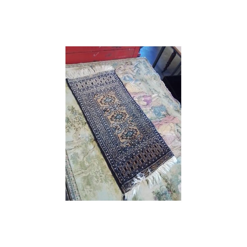 TAPIS LAINE FAIT MAIN BLEU OCRE 59X28CM