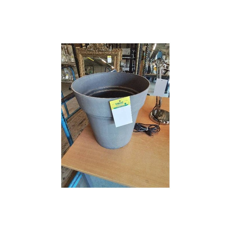 CACHE POT ROND RÉSINE TAUPE 29CM
