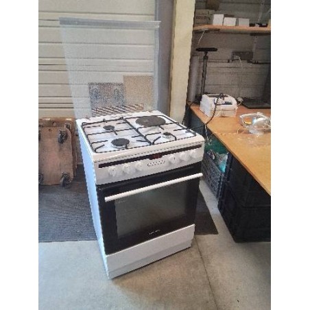 CUISINIÈRE FOUR ET 1 PLAQUE ÉLECTRIQUE 3 FEUX GAZ DE VILLE THOMSON TMMP62.3+1 WH