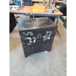 CABINET ASIATIQUE BOIS NOIR DÉCOR GEISHAS NACRE 3 TIROIRS 2 PORTE