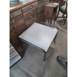 TABLE BASSE CARRÉE PIÈTEMENT MÉTAL GRIS PLATEAU BOIS ECRU