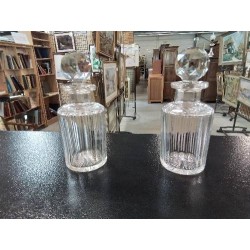 PAIRE DE FLACONS CRISTAL TAILLÉ FIN XIXE DÉBUT XXE