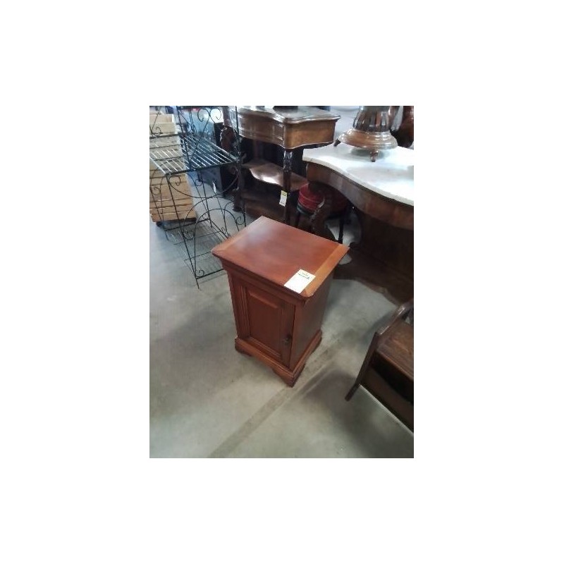 CHEVET BOIS MOULURÉ STYLE LOUIS PHILIPPE 