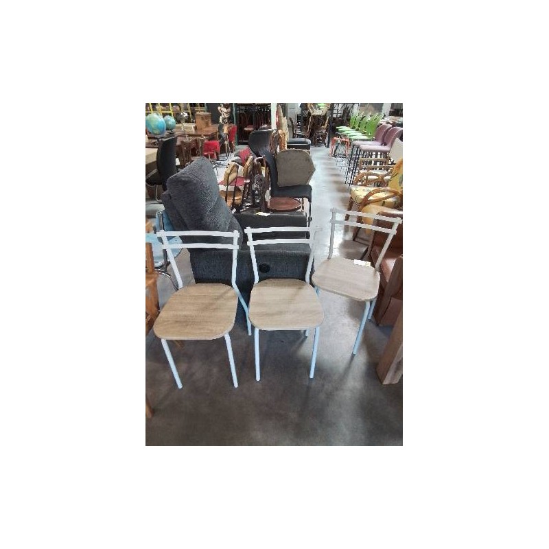 3 CHAISES PIÈTEMENT MÉTAL BLANC ASSISE BOIS CLAIR
