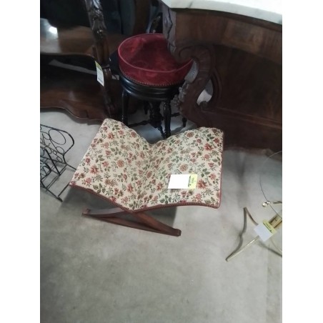REPOSE PIEDS BASCULANT BOIS ET TISSU FLEURI 