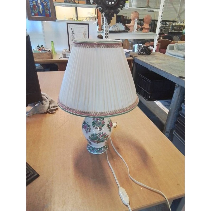 LAMPE CÉRAMIQUE STYLE ASIATIQUE DÉCOR LOTUS AJ TISSU ECRU LISERÉ VERT ET ROSE