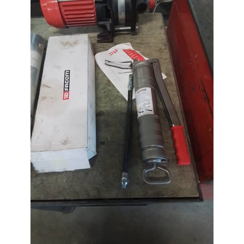 POMPE A GRAISSE A LEVIER  LEVIER FACOM 378 A
