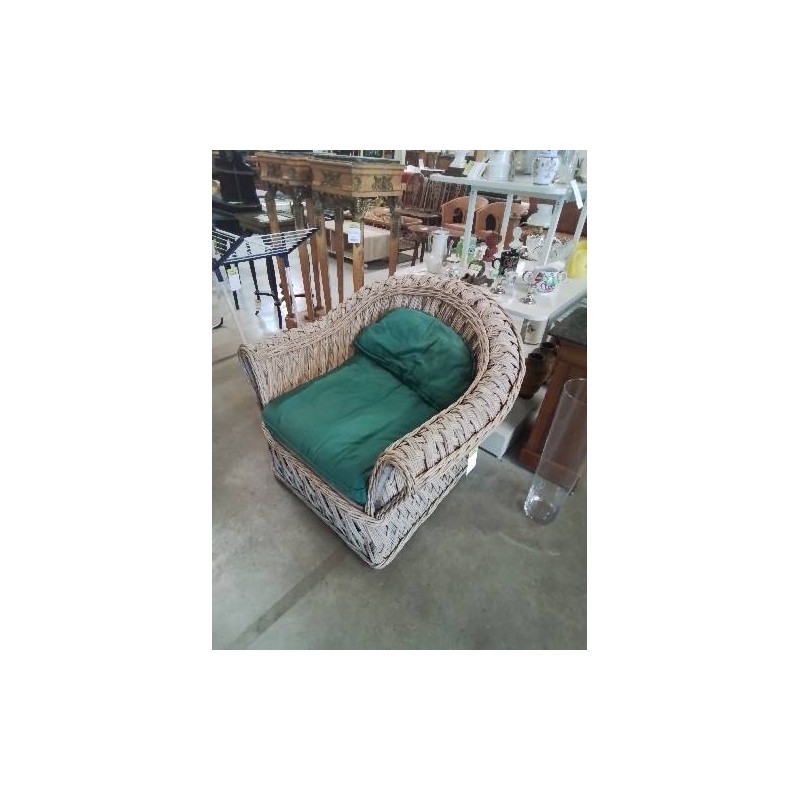 FAUTEUIL GONDOLE VANNERIE ASSISE COUSSINS VERT