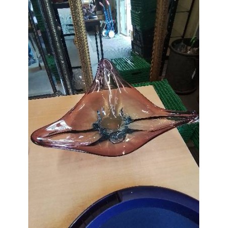 COUPE TRIANGULAIRE VERRE TEINTÉ MAUVE