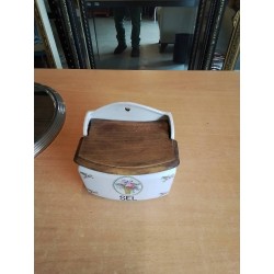 BOÎTE A SEL CÉRAMIQUE AUX FLEURS ET BOIS XIXE 