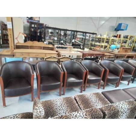 FAUTEUIL CLUB PU CHOCOLAT ET BOIS CLAIR