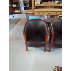 FAUTEUIL CLUB PU CHOCOLAT ET BOIS CLAIR
