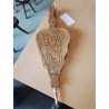 SOUFFLET DE CHEMINÉE BOIS CLAIR GRAVÉ ET CUIR FAUVE