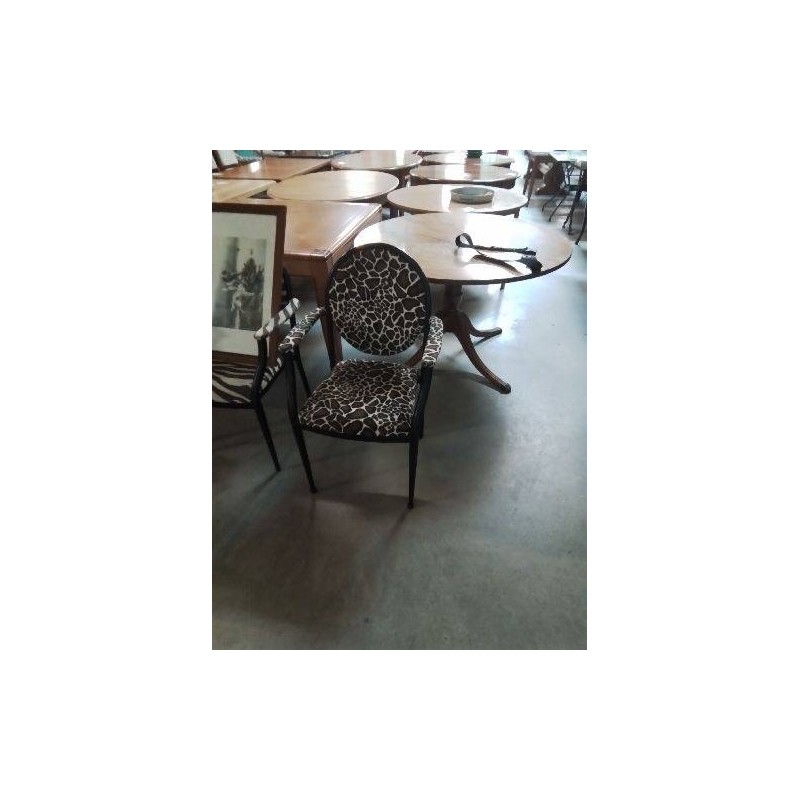FAUTEUIL PIÈTEMENT MÉTAL NOIR TISSU GIRAFE 