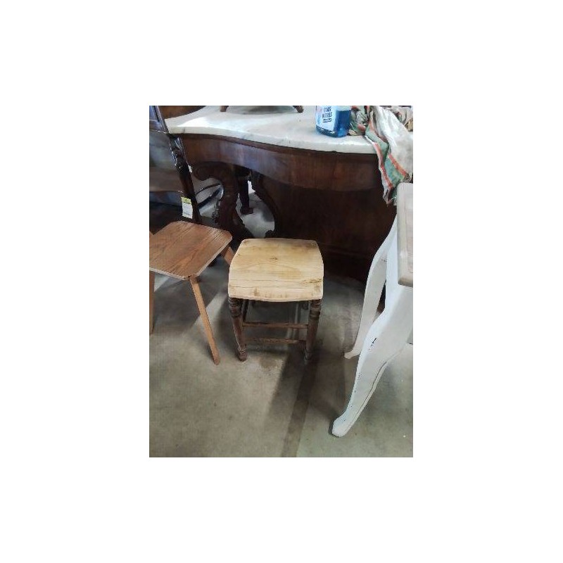 TABOURET BOIS 