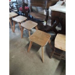TABOURET BOIS CLAIR PIEDS COMPAS 