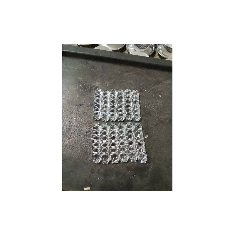 12 PORTE COUTEAUX CRISTAL TAILLÉ 