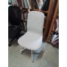 CHAISE DE BUREAU A ROULETTES PIÈTEMENT MÉTAL BLANC ASSISE TISSU TAUPE