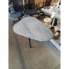 TABLE BASSE TRIANGULAIRE BOIS TAUPE PIÈTEMENT MÉTAL NOIR