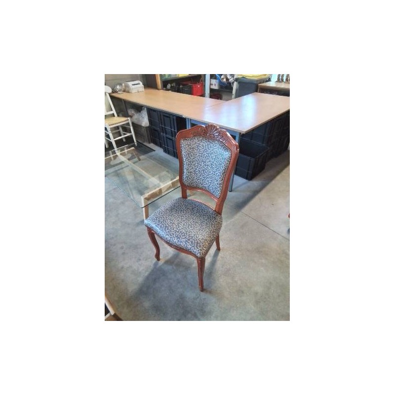 CHAISE BOIS ASSISE ET DOSSIER CAPITONNÉ PU GRIS ORANGÉ STYLE RÉGENCE COQUILLE