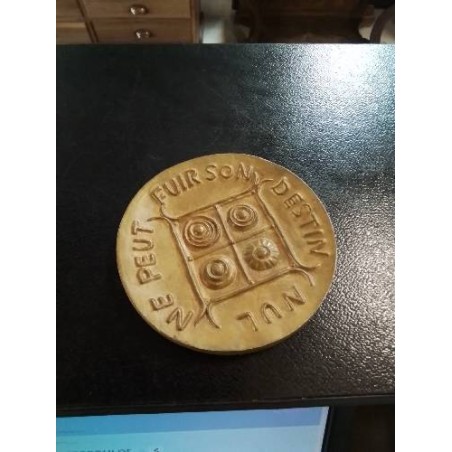 MÉDAILLE BRONZE NUL NE PEUT FUIR SON DESTIN BELLA RAFTOPOULOS(1902-1992)
