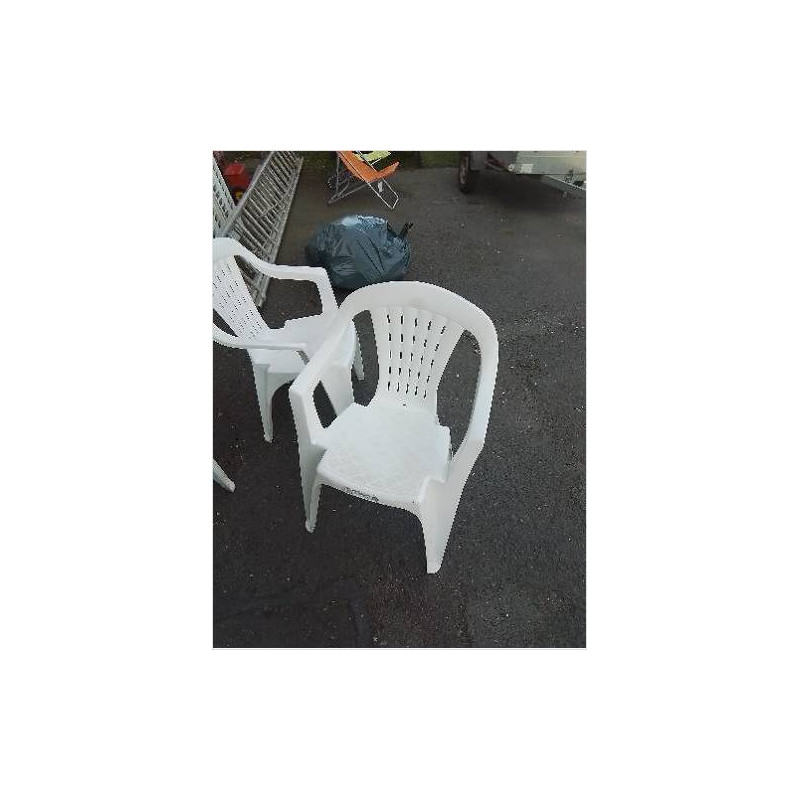 FAUTEUIL DE JARDIN RESINE BLANC AJOURÉ 